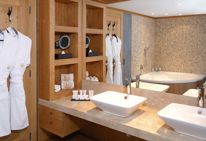 Chalet RoyAlp Hotel and Spa