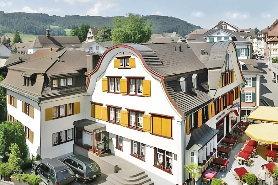Hotel Adler